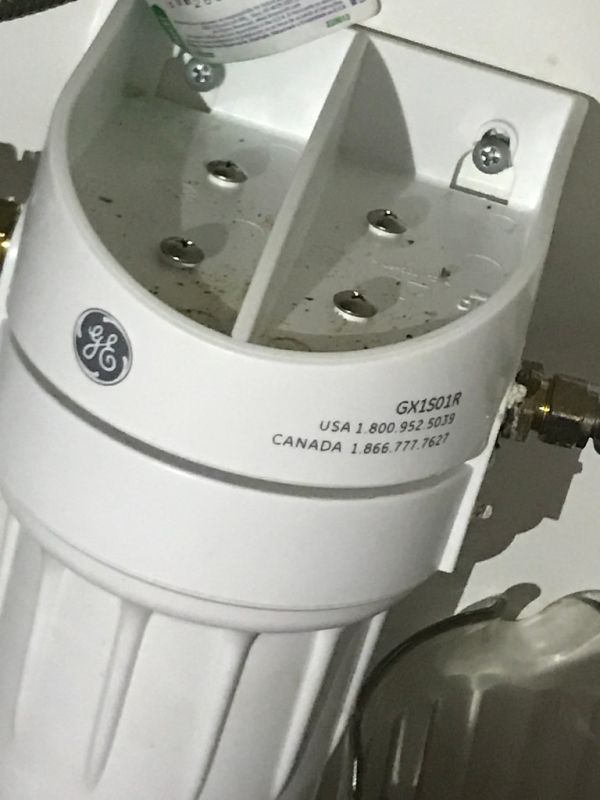Cartucho de filtro de agua genérico visto de cerca